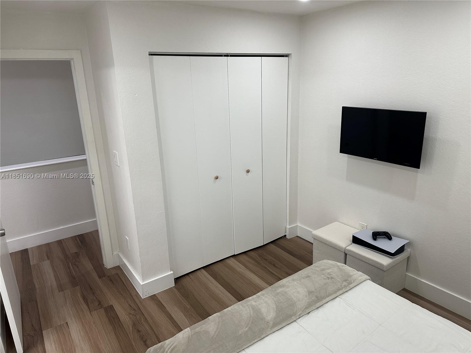 Biscayne Gardens - Residential