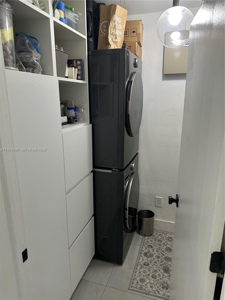 Biscayne Gardens - Residential