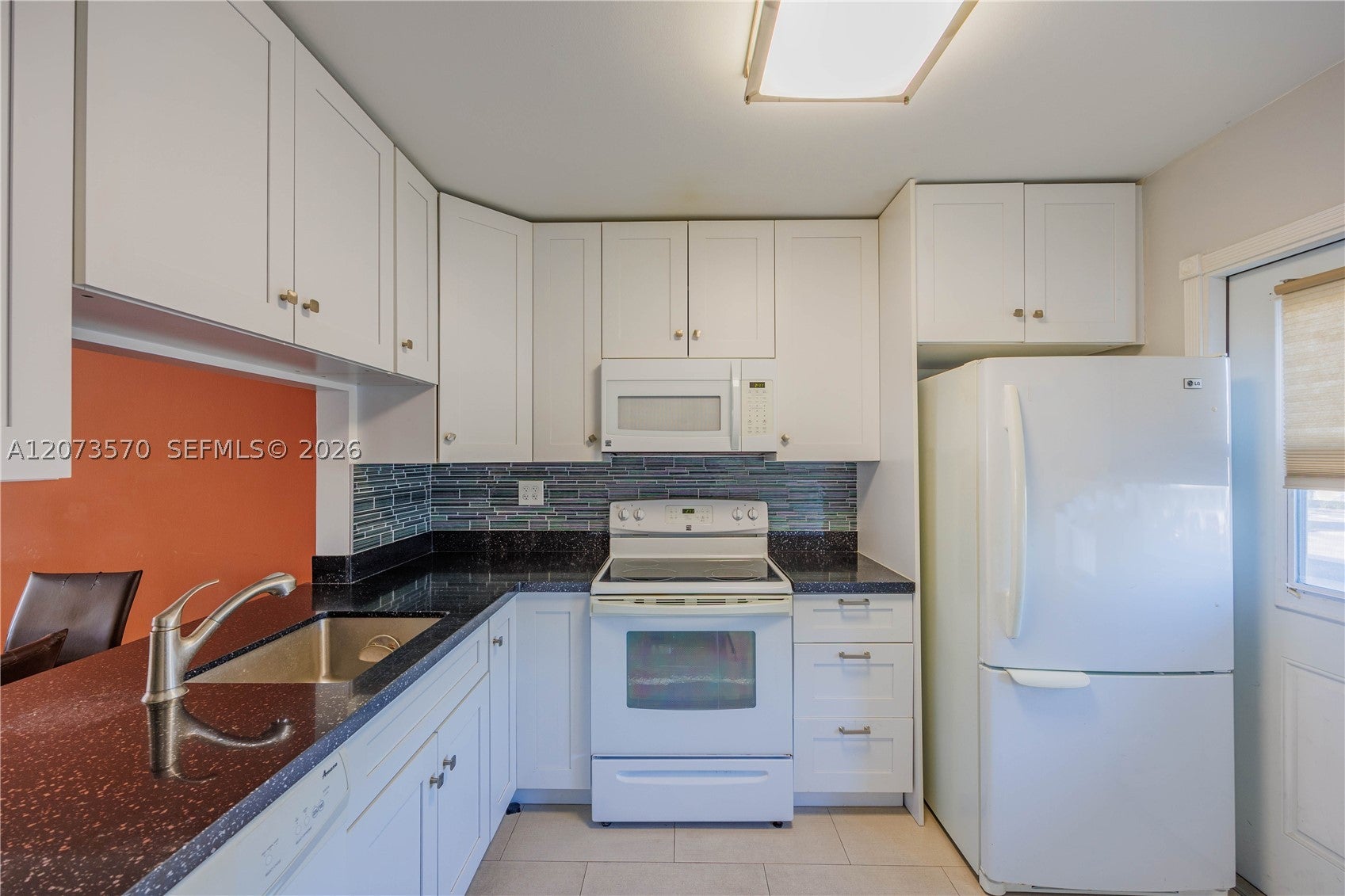 2300 Park Ln 203