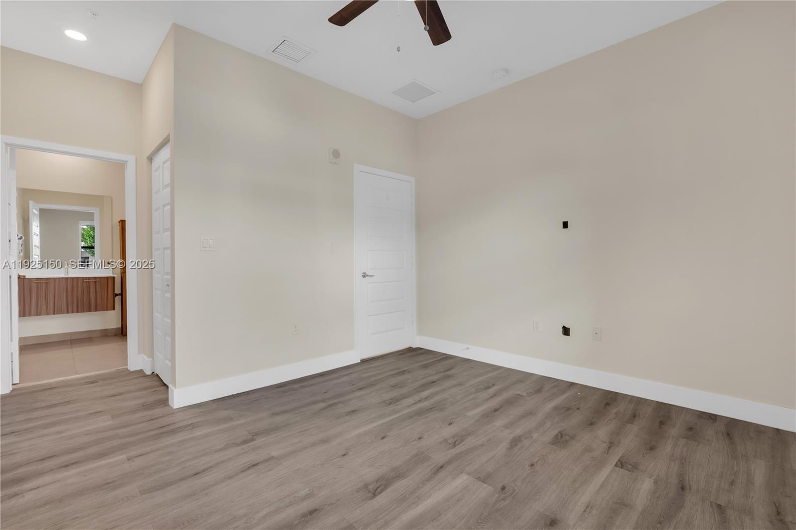 APEX AT PARK CENTRAL COND - Residential