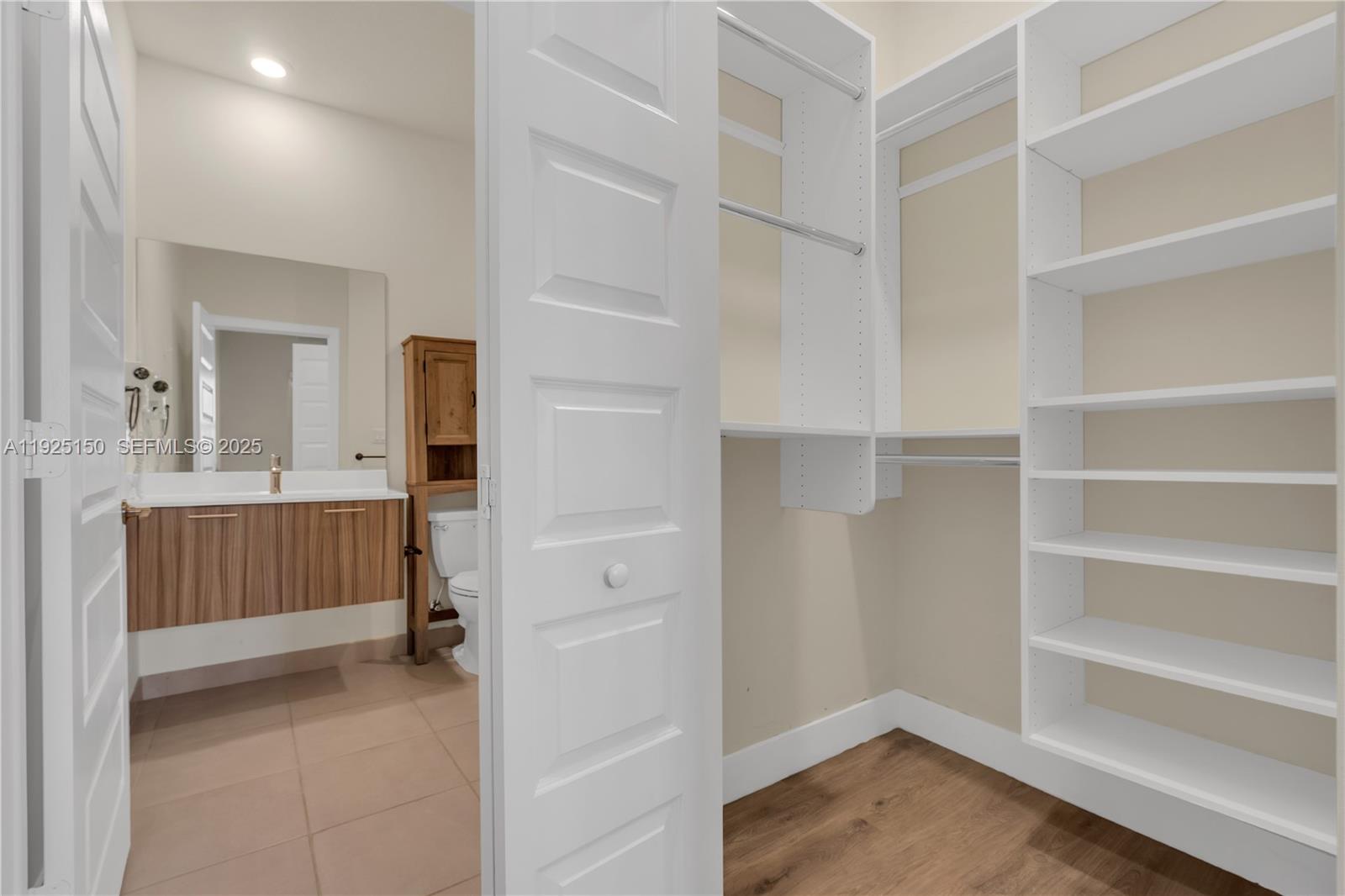 APEX AT PARK CENTRAL COND - Residential