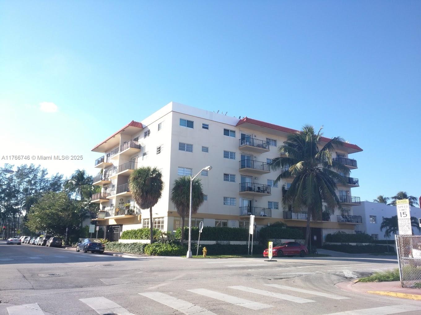 1428 Euclid Ave 403, Miami Beach, Miami-Dade County, Florida - 1 Bedrooms  
1 Bathrooms - 