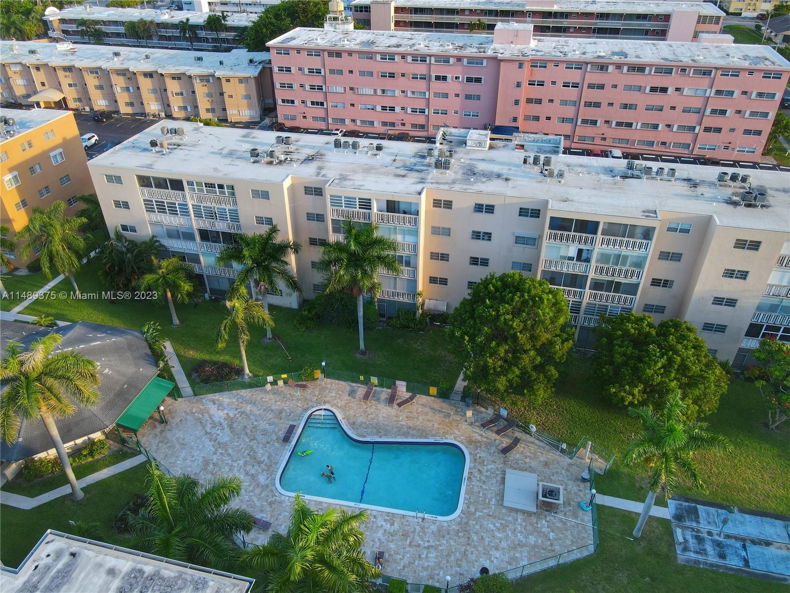 MEADOWBROOK TOWERS CONDO - Residential Lease