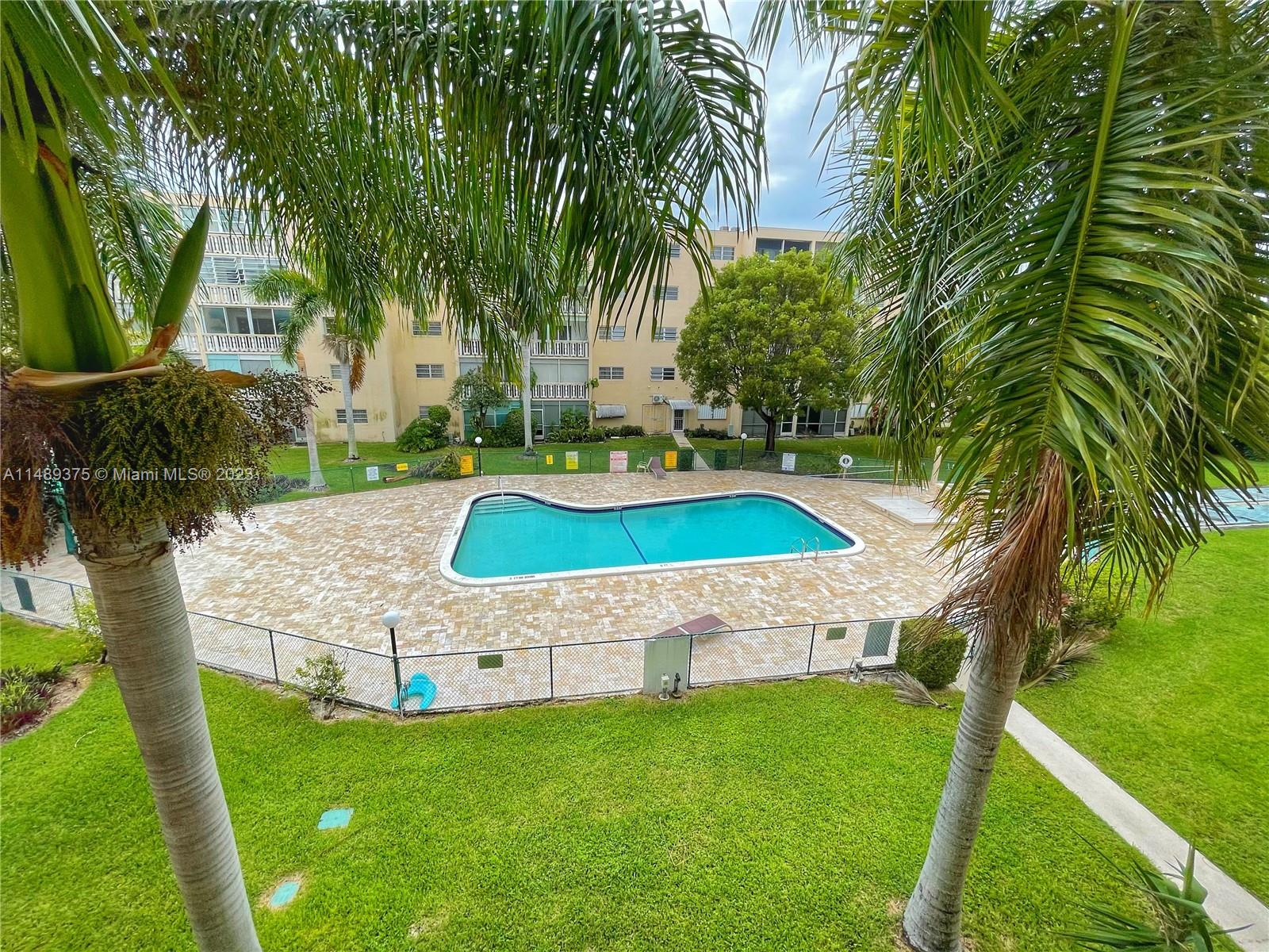 MEADOWBROOK TOWERS CONDO - Residential Lease