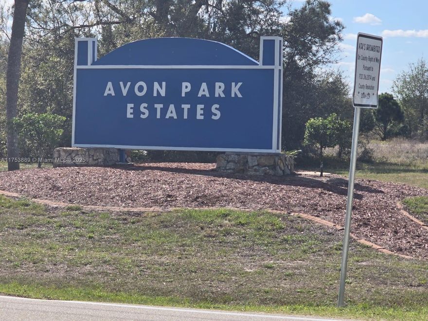 Discover the perfect opportunity to build your dream home or invest this beautiful 1.037 acre CORNER LOT in Avon Park, FL! Nestled in a peaceful and growing area, this spacious lot offers ample room for a custom home. Charm of small-town living, but conveniently close to shopping, dining, & outdoor activities, ie.. local lakes & golf courses. Easy access to major highways: excellent for those seeking space and freedom. Don’t miss out on this fantastic piece of Florida land: schedule a visit today. Near: Lakes Olivia, Adelaide, Chilton, Glenda, Verona, Letta, country stores w/ fresh fruits and veggies, S. FL State College, Sun & Lake Gulf Club, multiple museums, and only 25 mins from Lake Placid. All information is deemed reliable but not guaranteed and should be independently verified.
