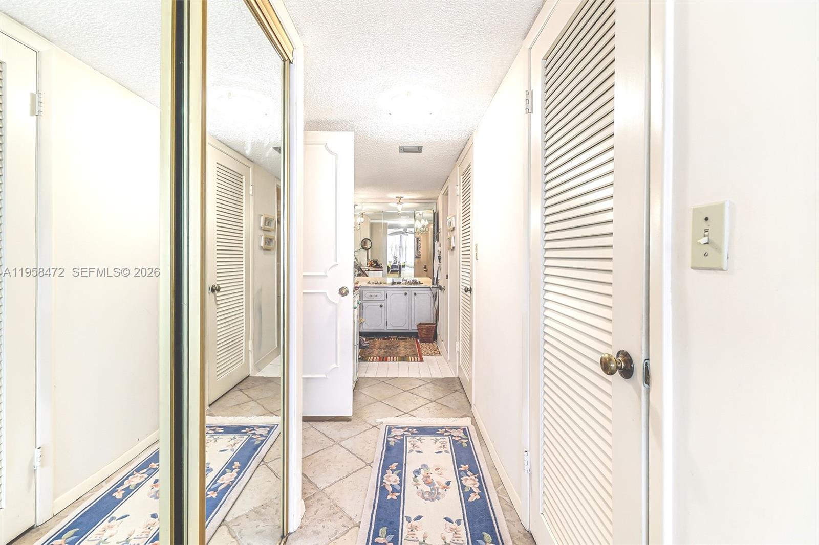 MAISON GRANDE CONDO - Residential