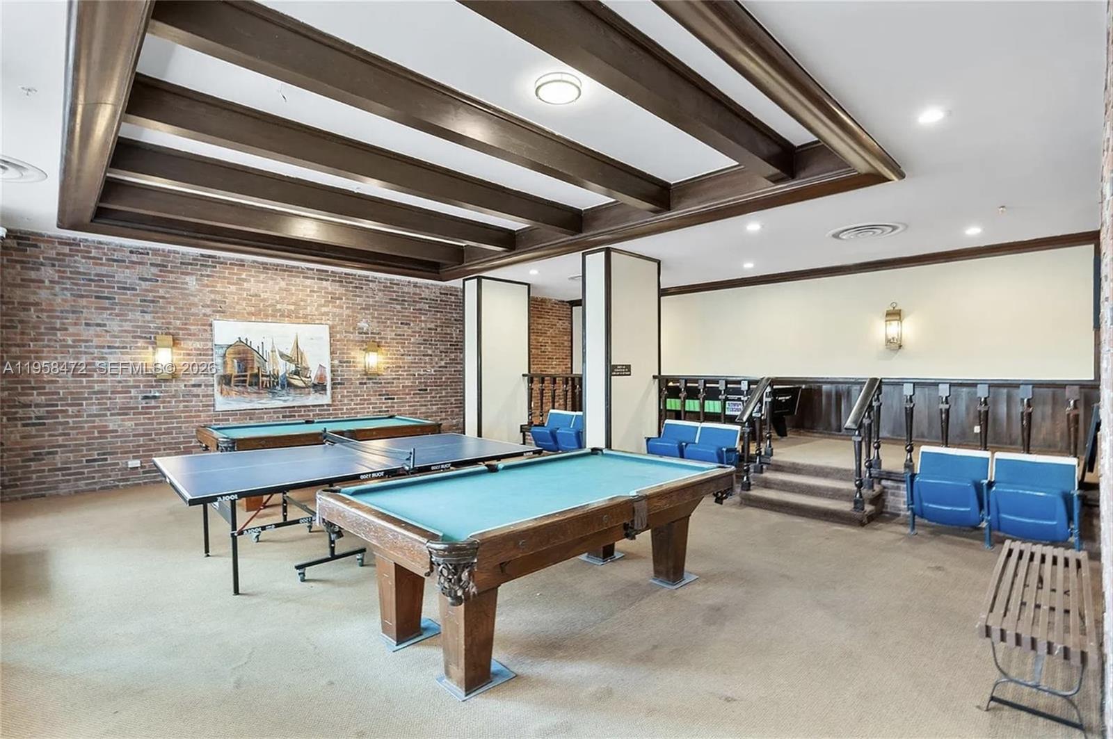 MAISON GRANDE CONDO - Residential