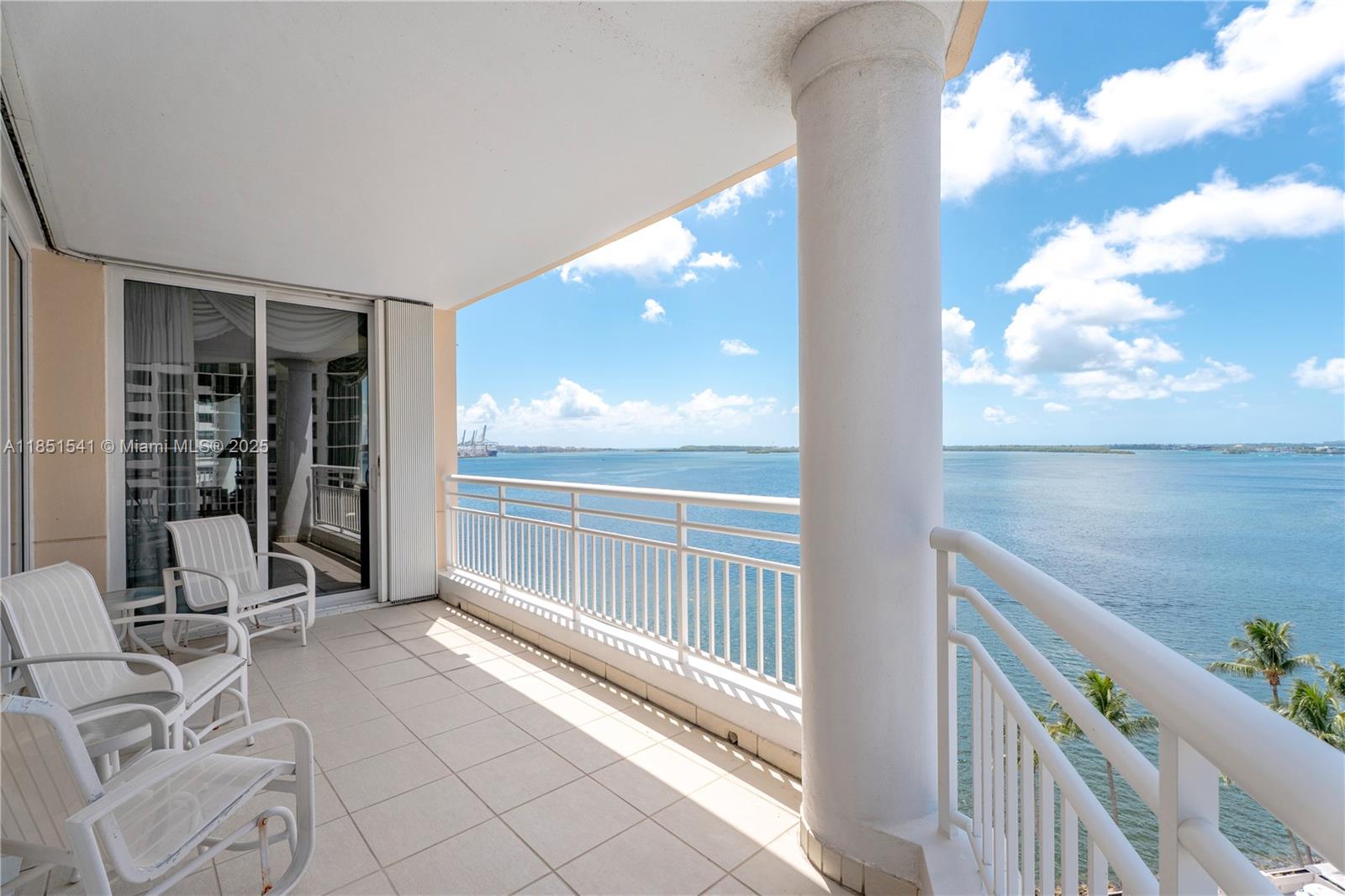 808 Brickell Key Dr 1008