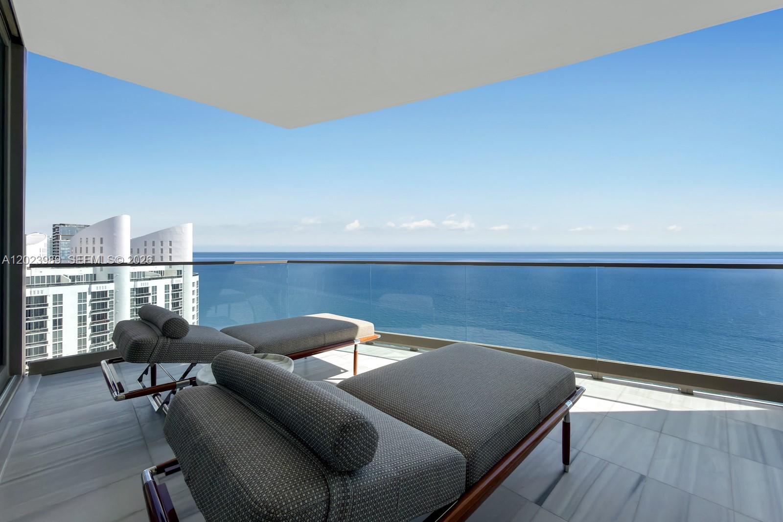 NORTH BISCAYNE BEACH AMEN - Residential