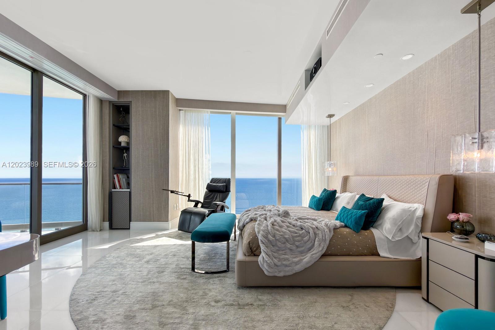 NORTH BISCAYNE BEACH AMEN - Residential