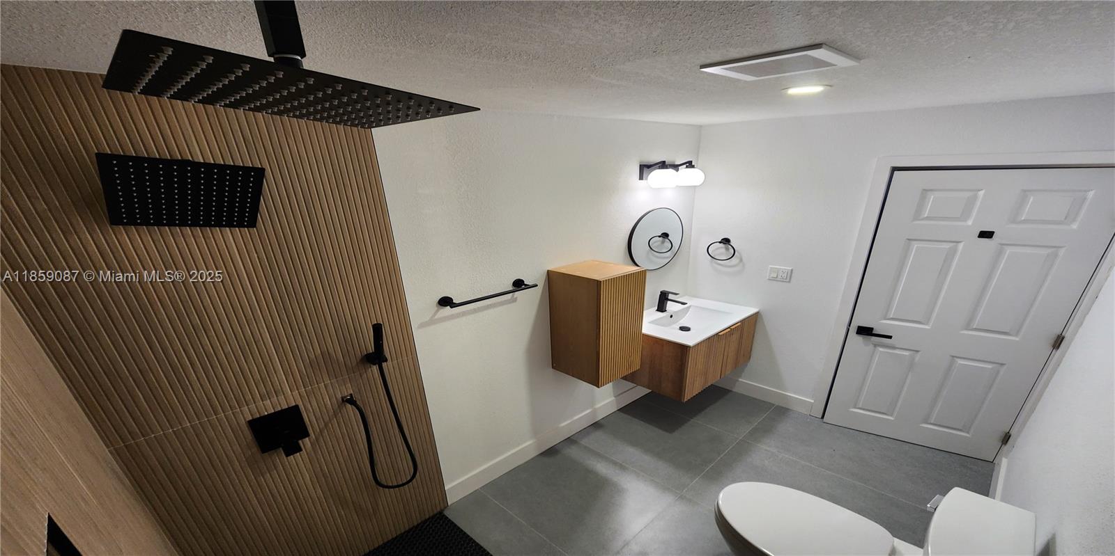 WEST PERRINE ADDN - Residential