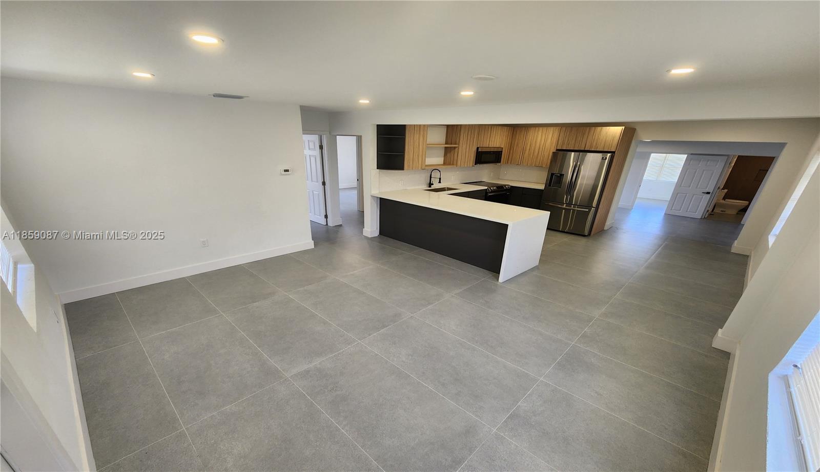 WEST PERRINE ADDN - Residential