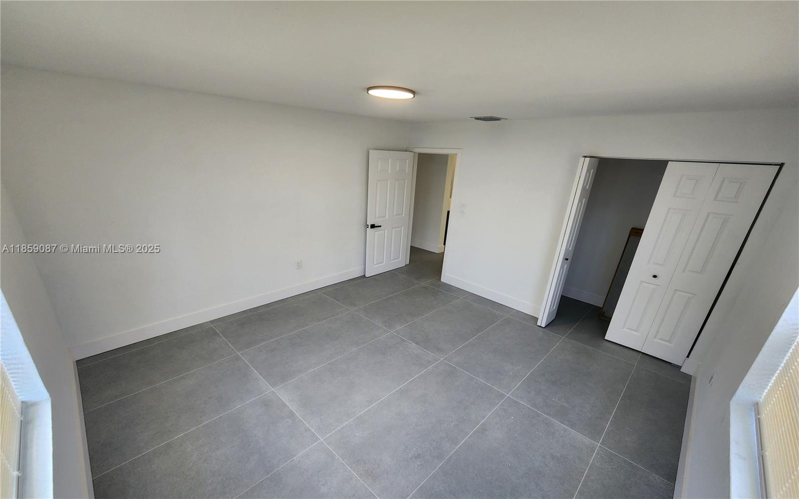 WEST PERRINE ADDN - Residential