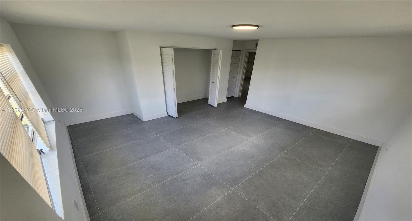 WEST PERRINE ADDN - Residential