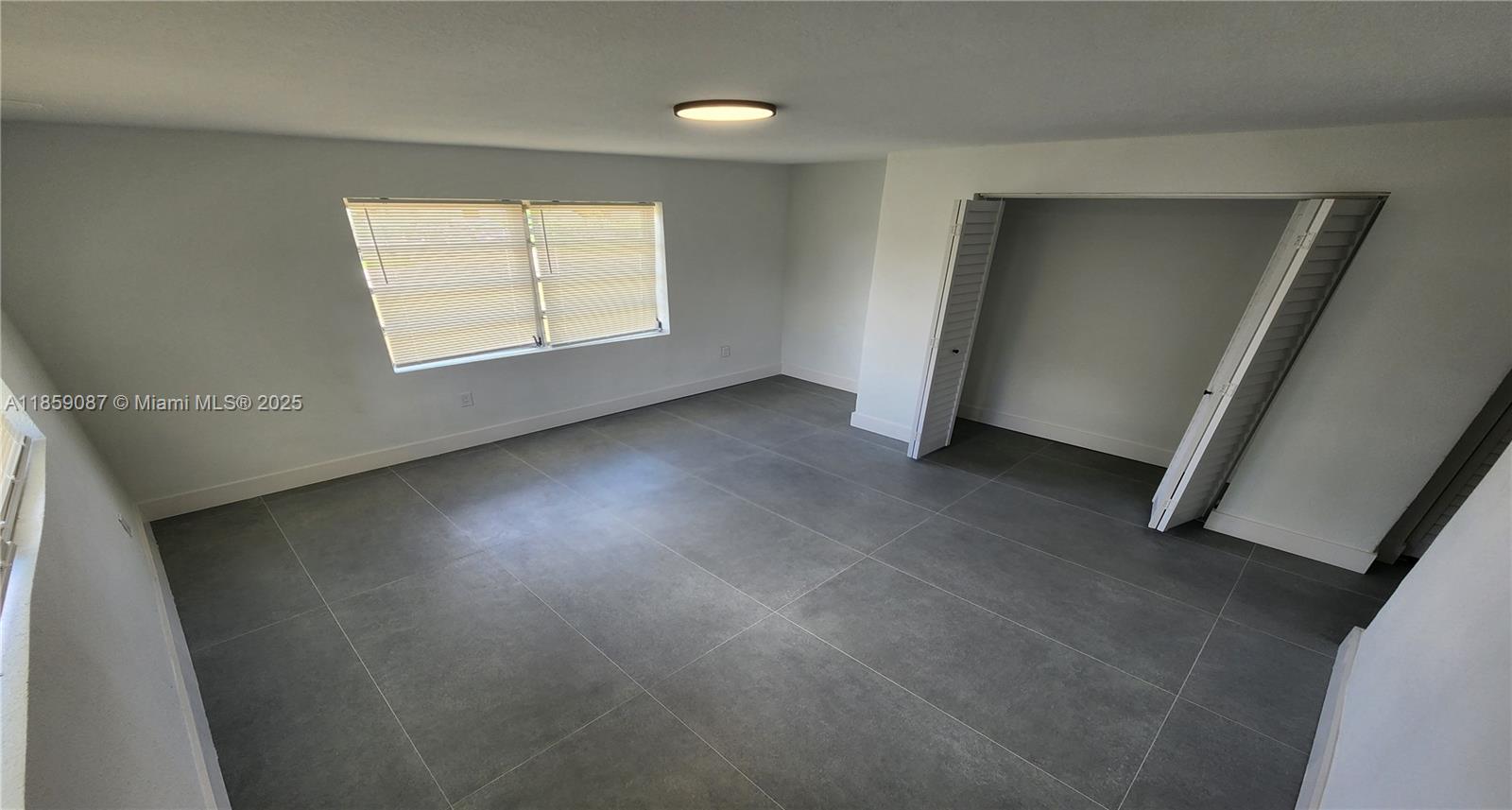 WEST PERRINE ADDN - Residential