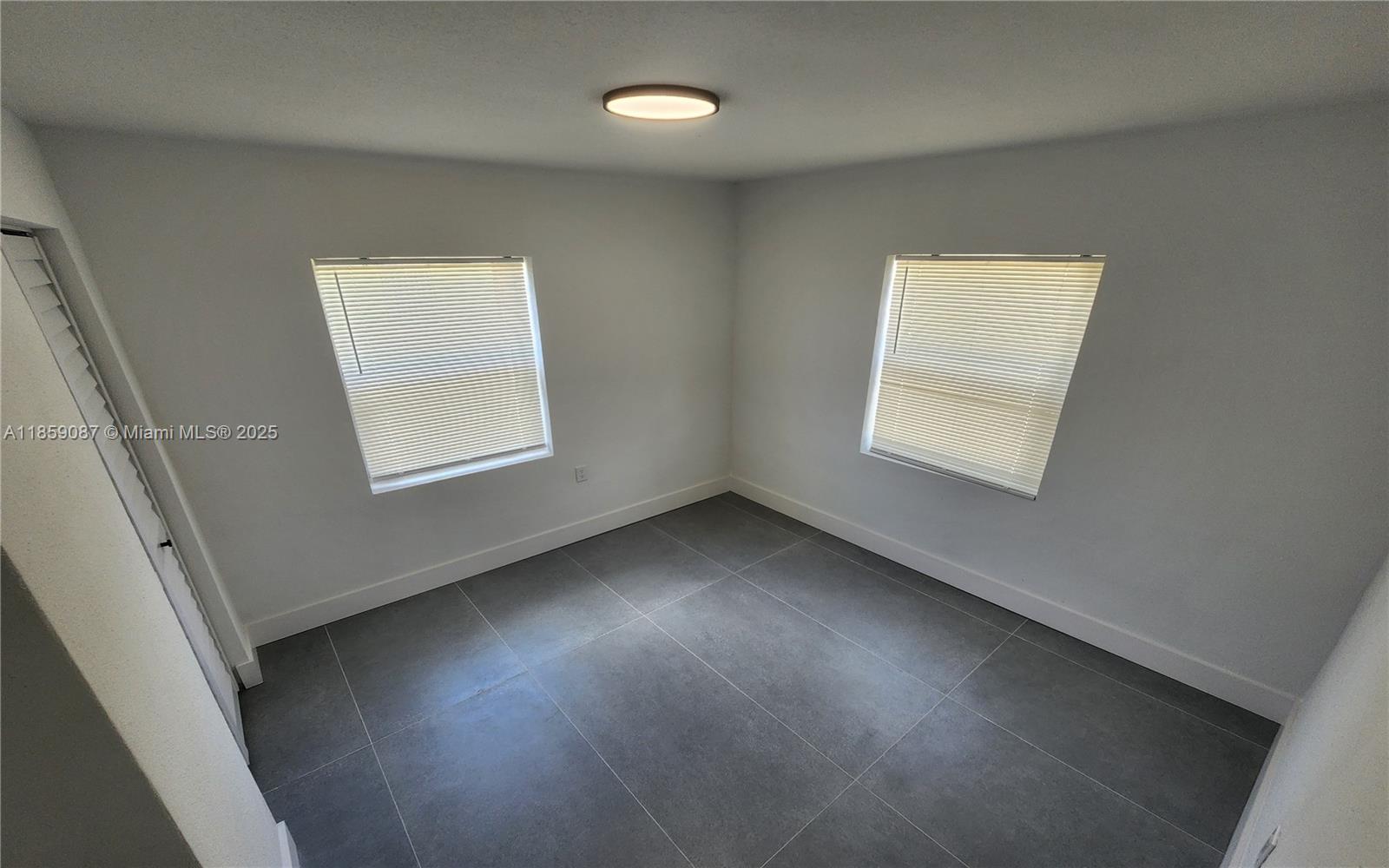 WEST PERRINE ADDN - Residential