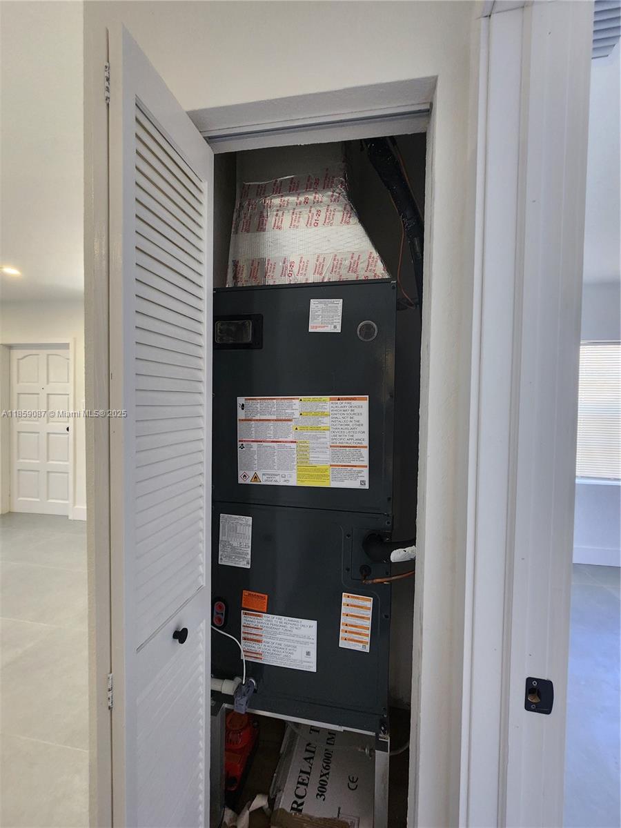 WEST PERRINE ADDN - Residential