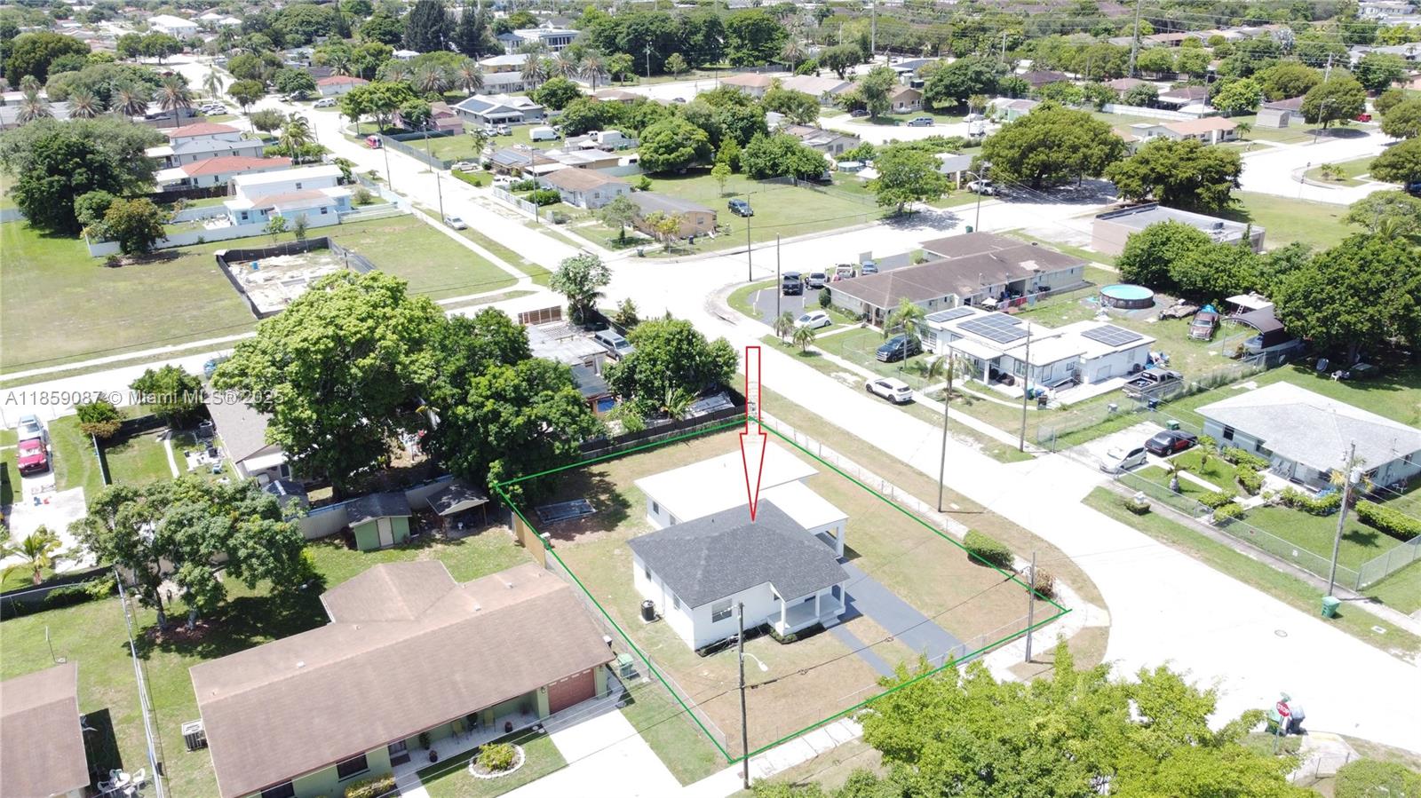 WEST PERRINE ADDN - Residential