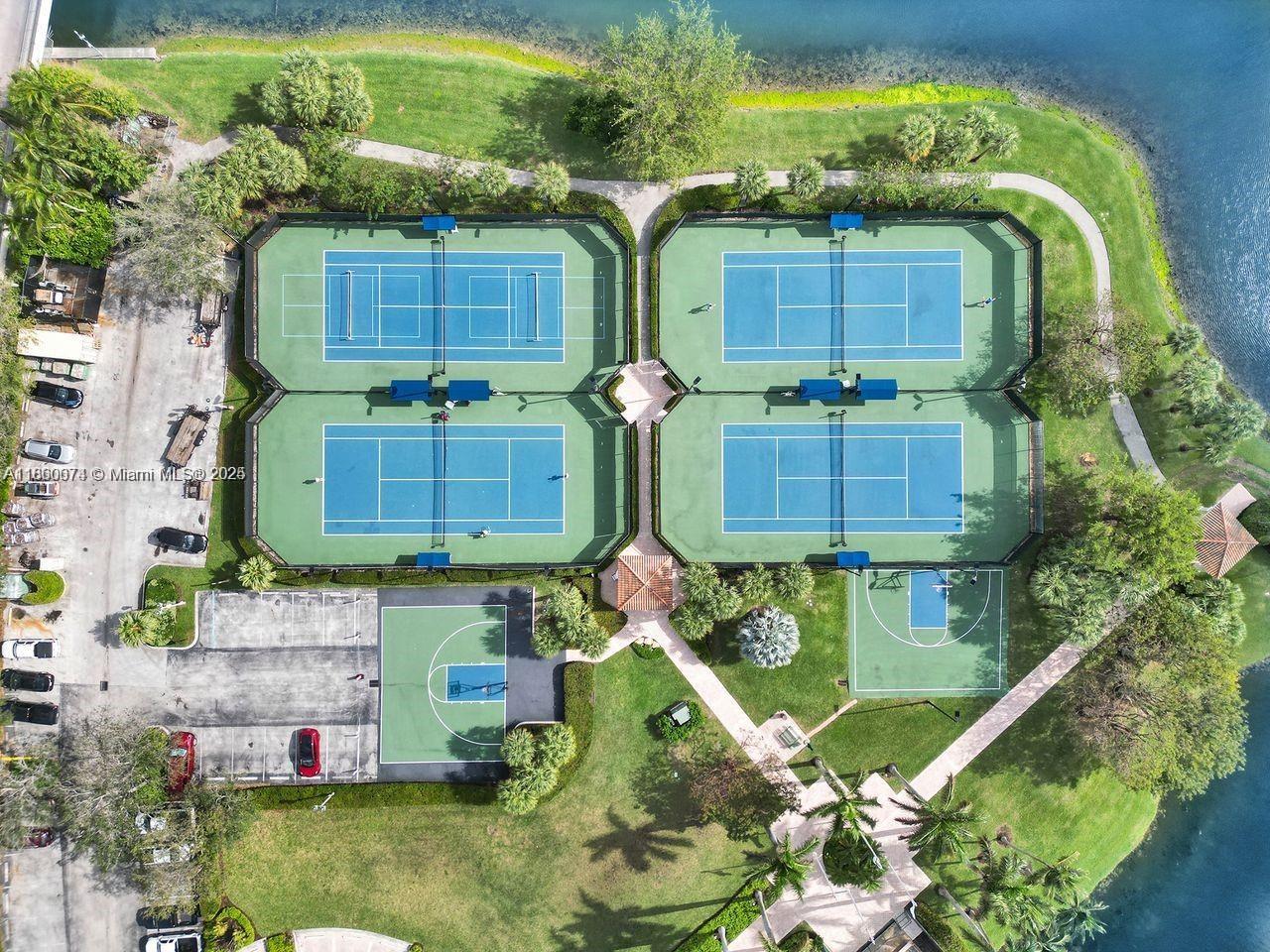 THREE ISLANDS 3RD SECTION - Residential