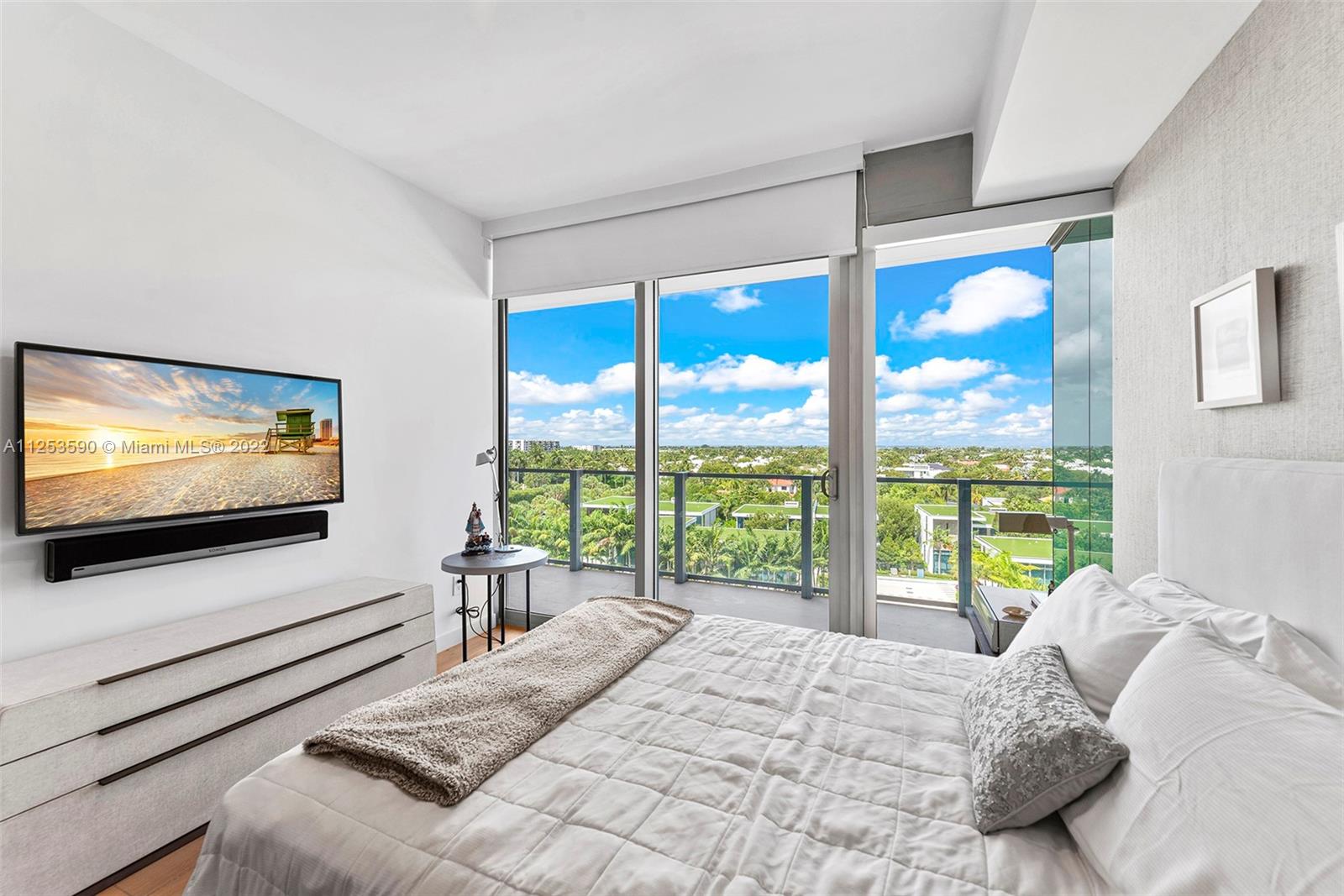 OCEANA KEY BISCAYNE CONDO - Residential