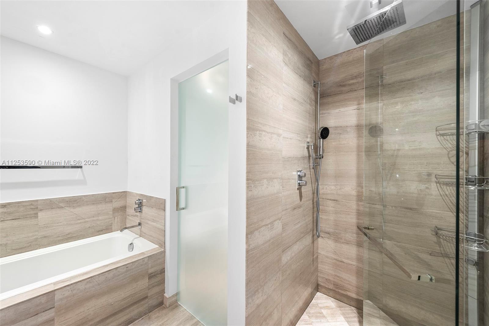 OCEANA KEY BISCAYNE CONDO - Residential