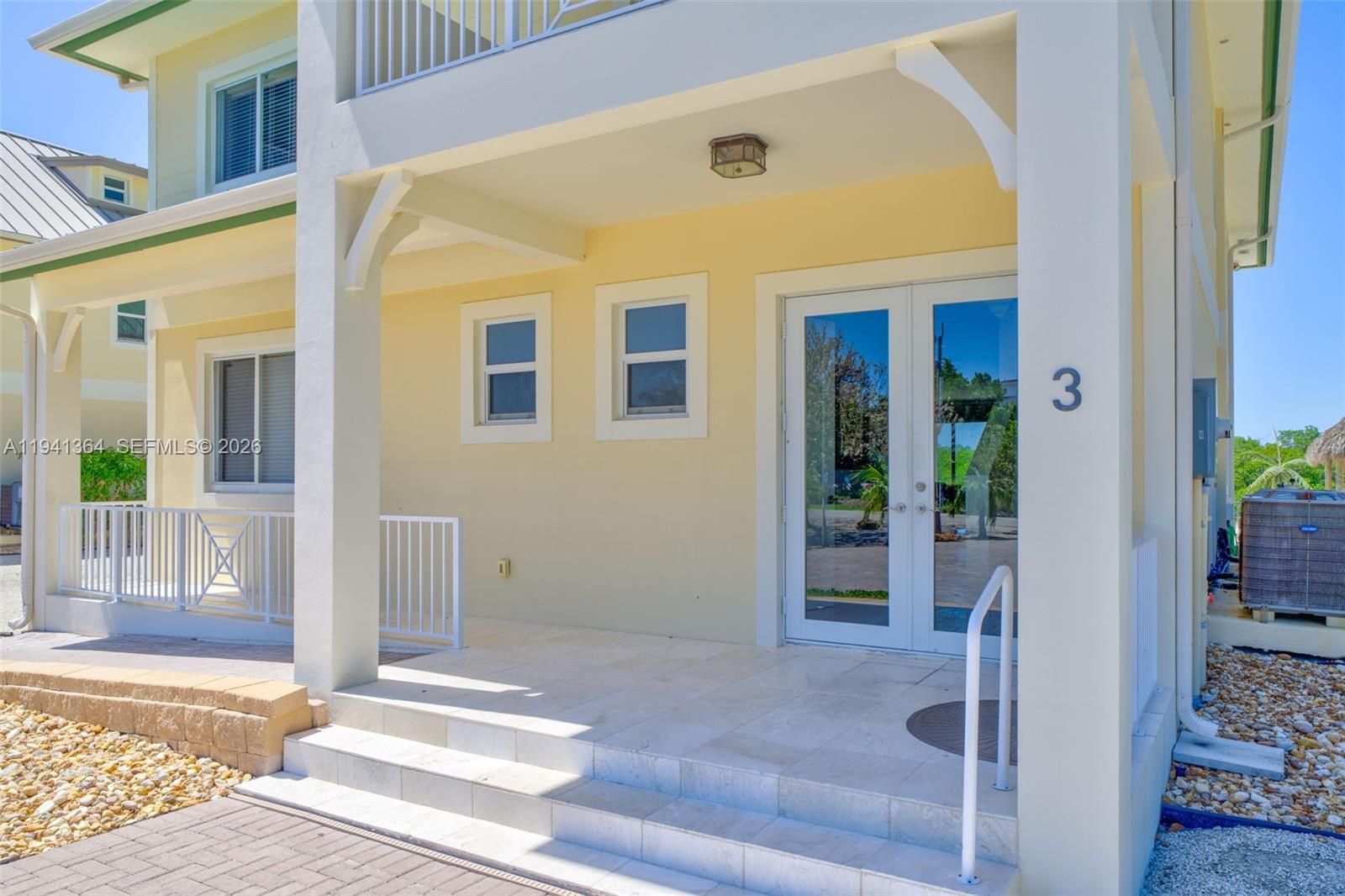 COCO PLUM BEACH RE-PLAT - Residential Income