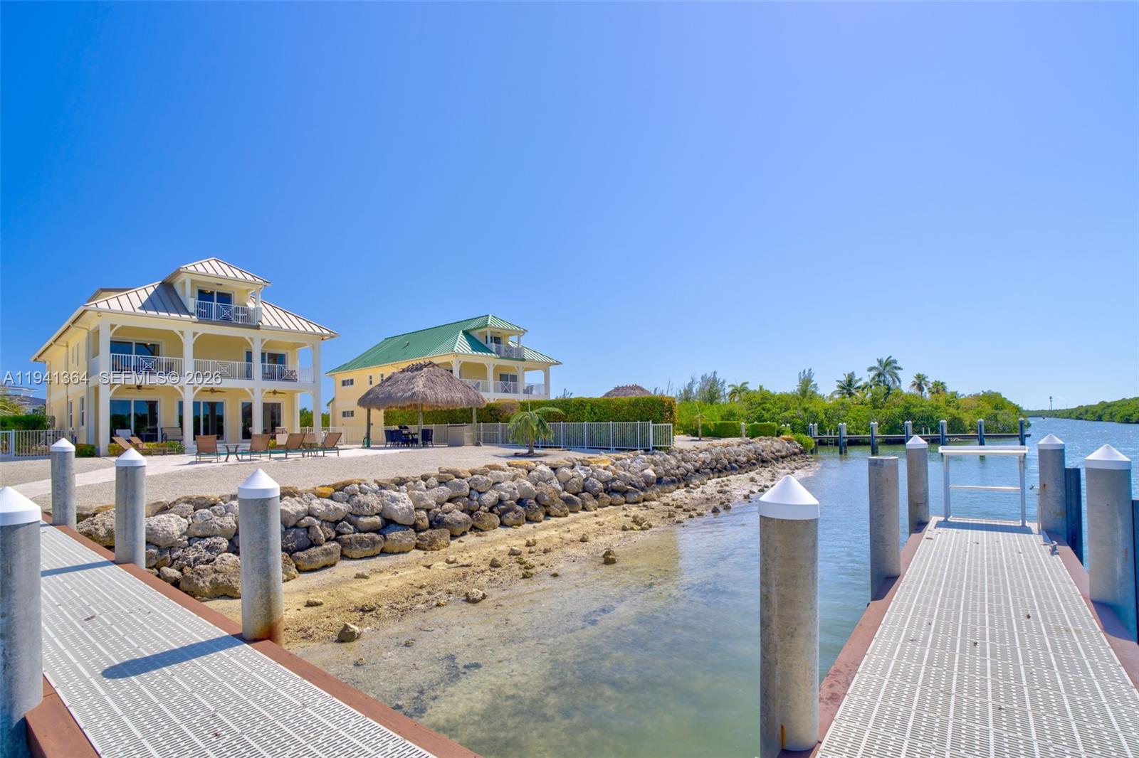 COCO PLUM BEACH RE-PLAT - Residential Income