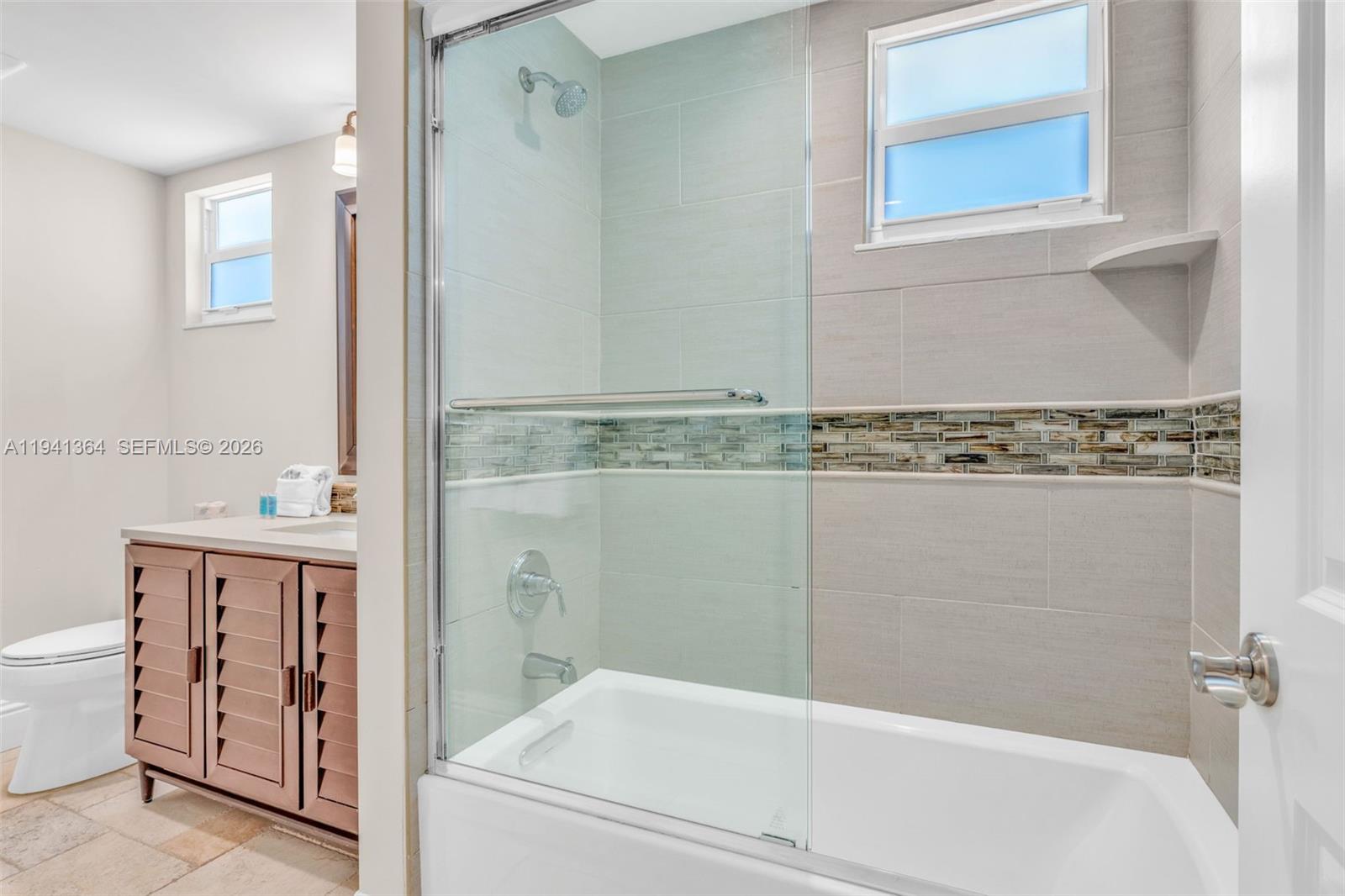 COCO PLUM BEACH RE-PLAT - Residential Income