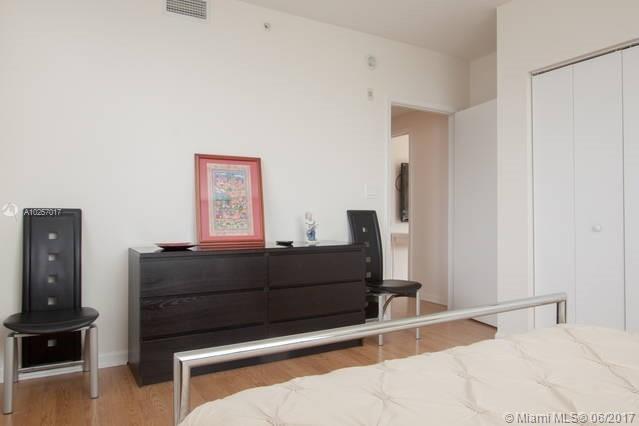 the venture west - Residential Lease