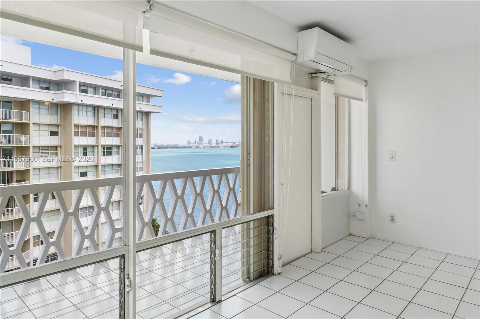 1430 Brickell Bay Dr PH1