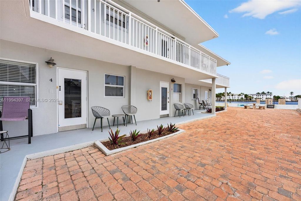 Photo of 2508 Bay Dr #4, Pompano Beach, FL 33062 (MLS # A11994397)