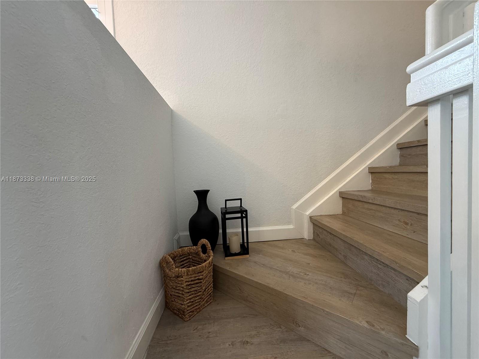 AQUABELLA NORTH - Residential