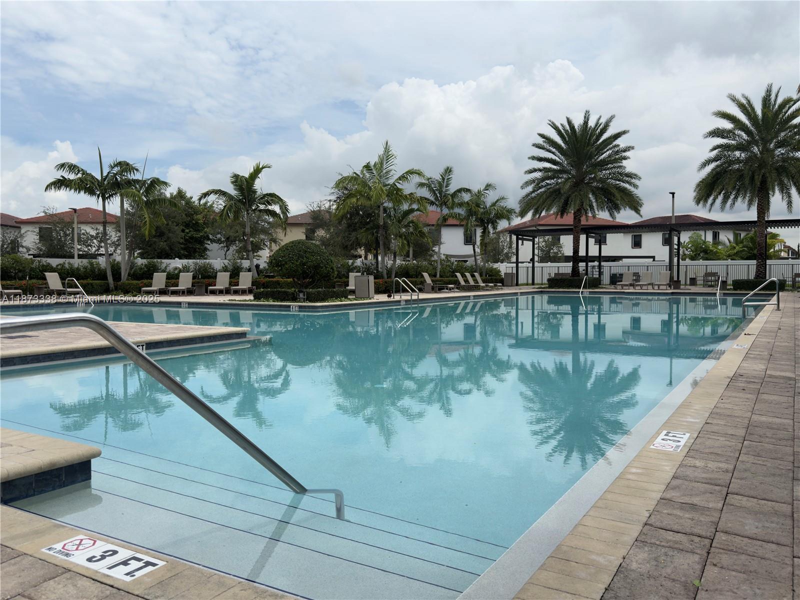 AQUABELLA NORTH - Residential