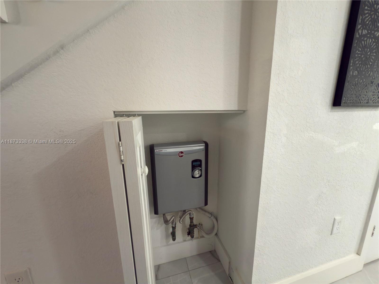 AQUABELLA NORTH - Residential