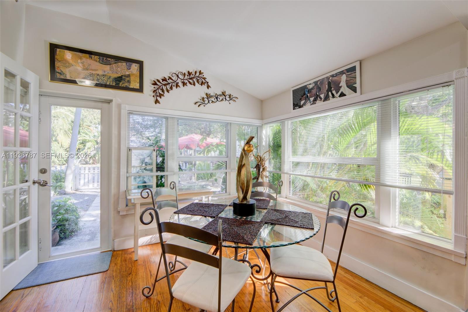 MRS ELVA A TRUAX - Residential