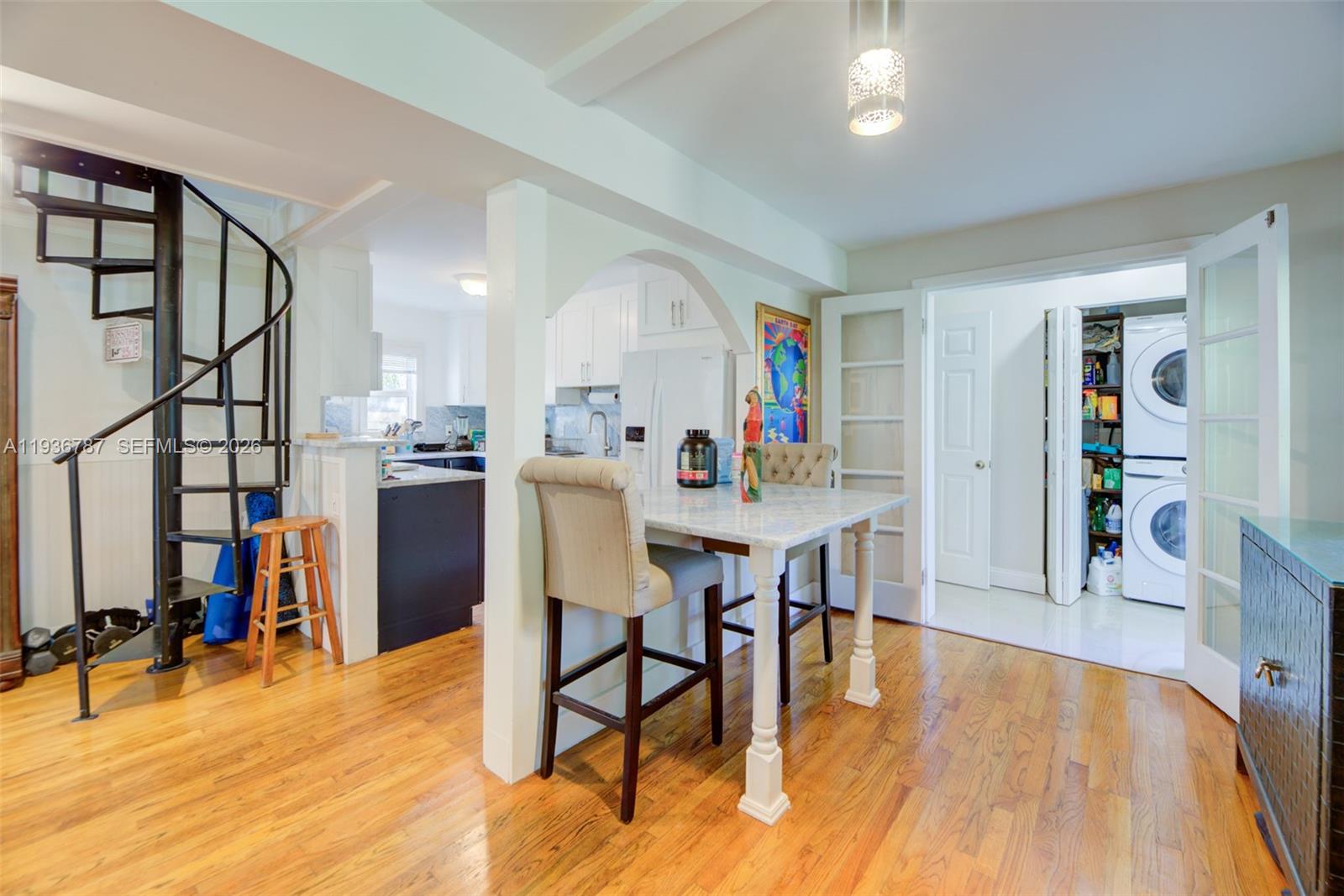 MRS ELVA A TRUAX - Residential