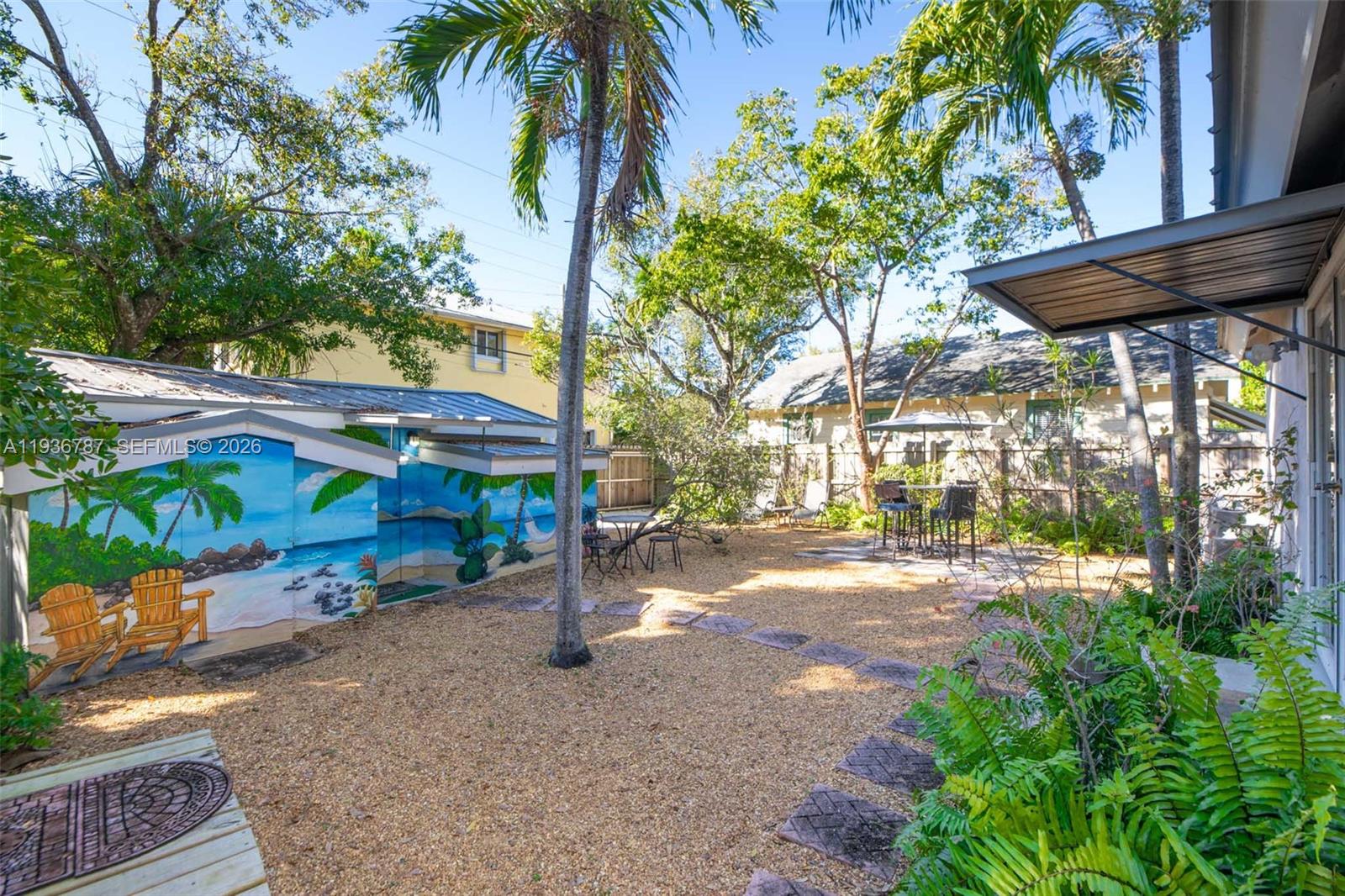 MRS ELVA A TRUAX - Residential