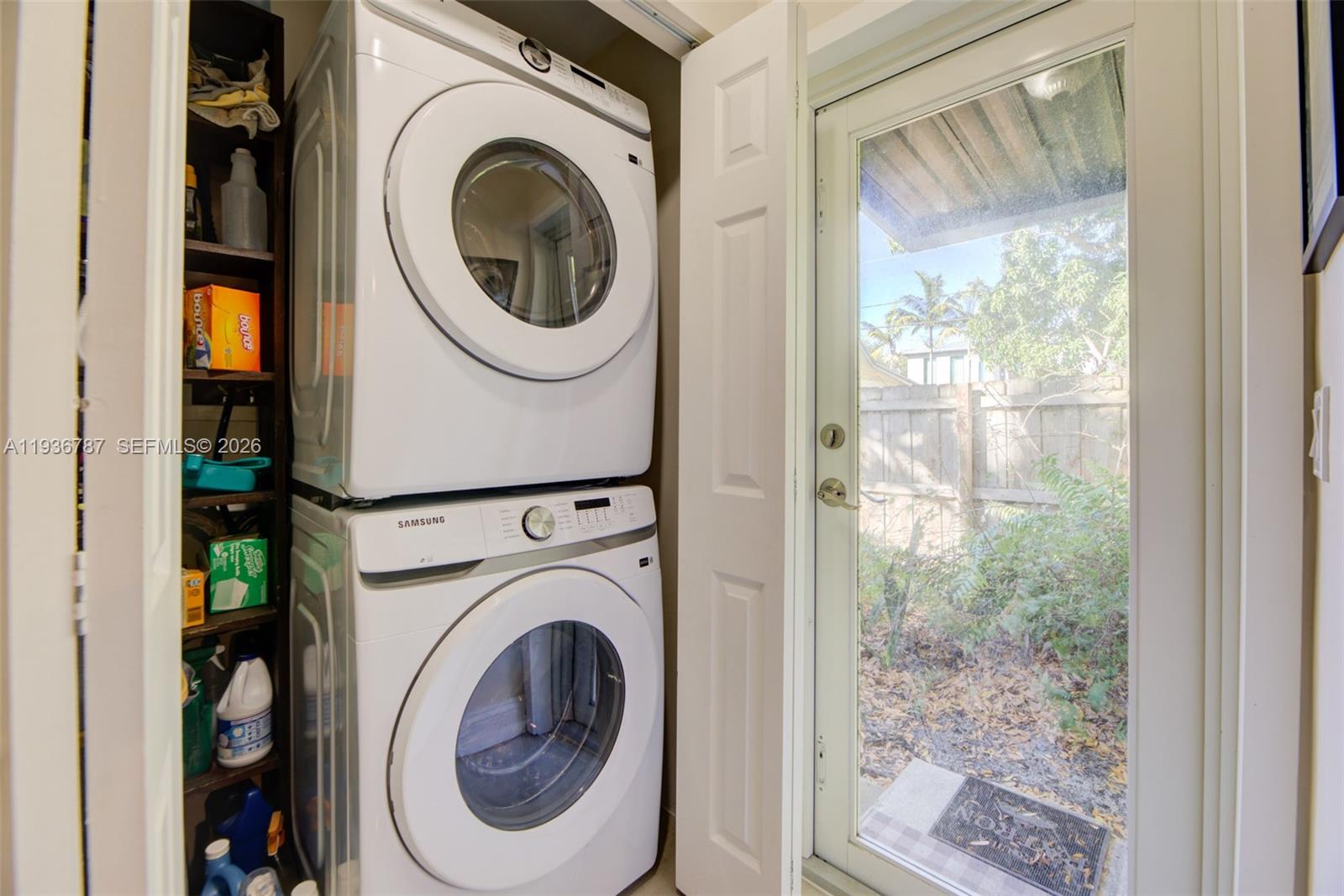 MRS ELVA A TRUAX - Residential