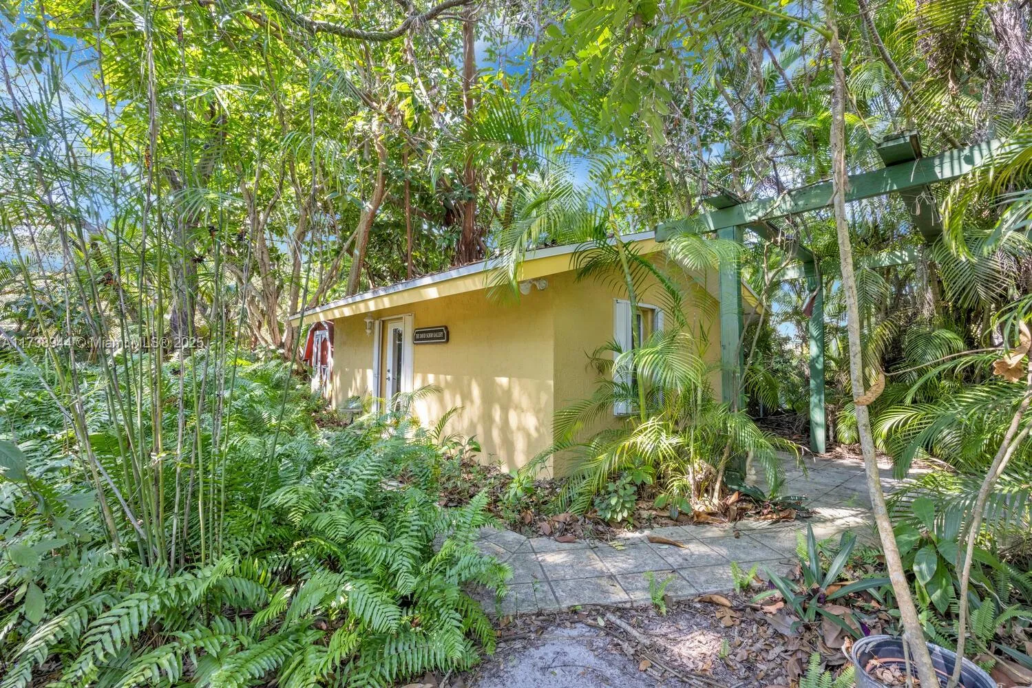 Palmetto Bay, Florida 33158, United States, ,Land,Active,7597