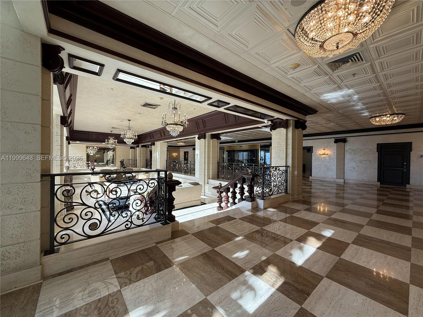 PARKER PLAZA CONDO ESTATE - Residential