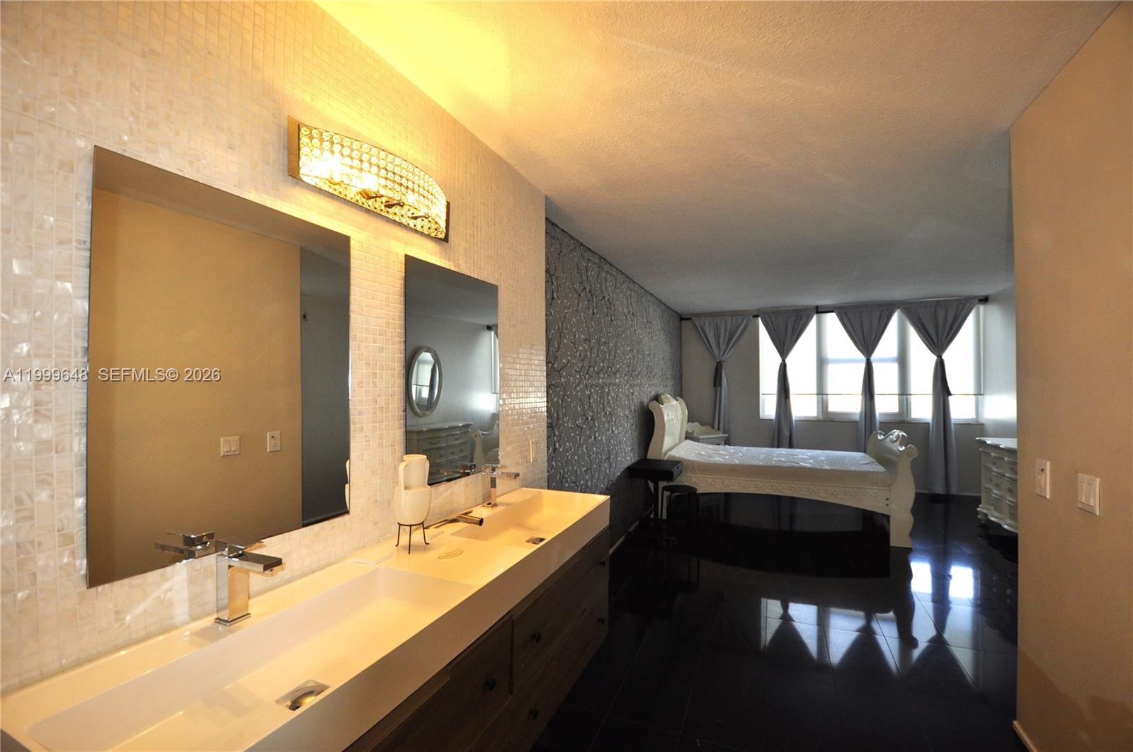 PARKER PLAZA CONDO ESTATE - Residential