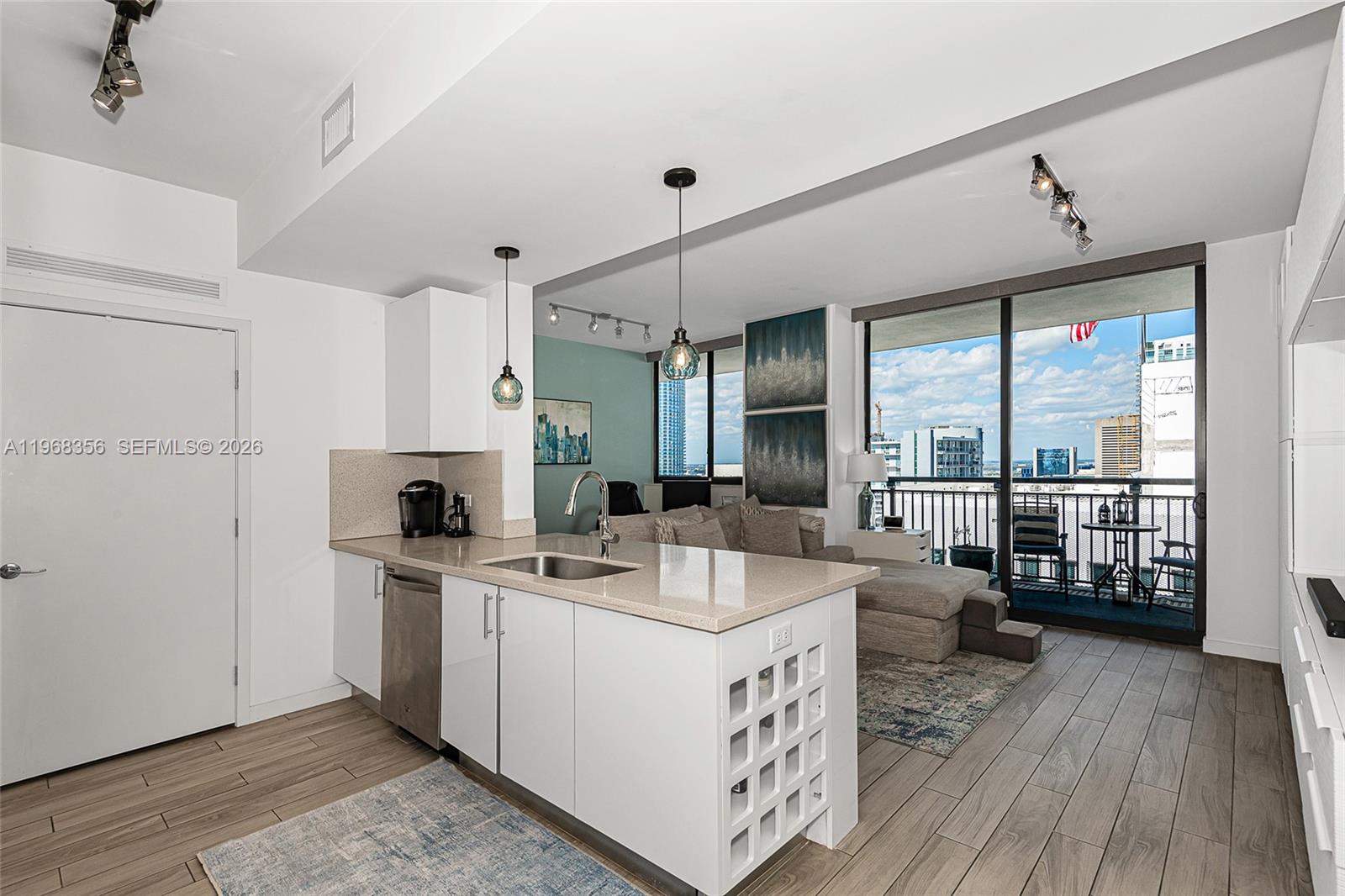 NINE AT MARY BRICKELL VIL - Residential
