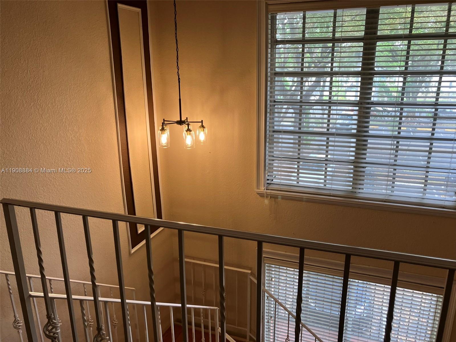 COURTYARDS AT KENDALL CON - Residential Lease