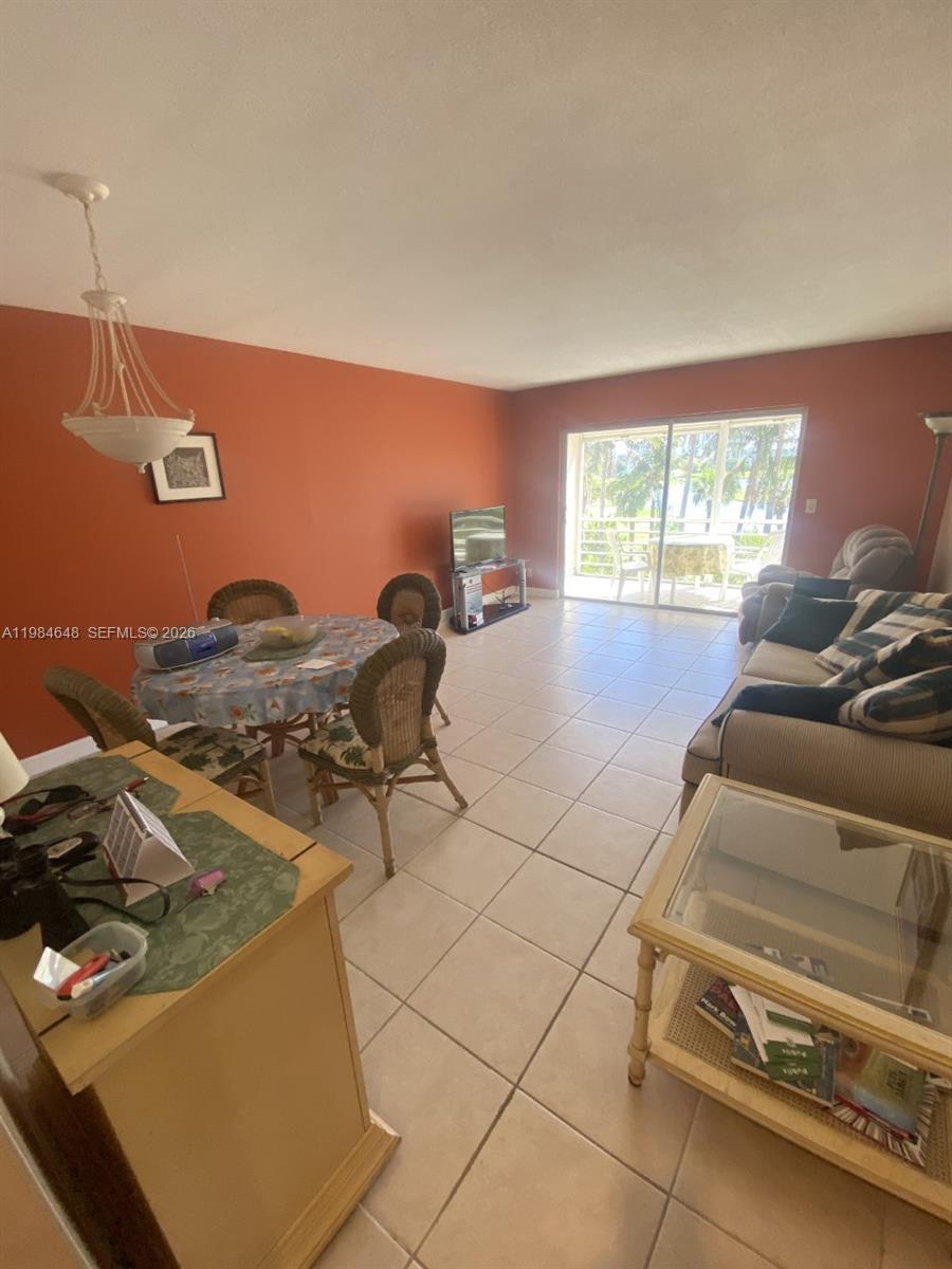 FAIRWAY SOUTH CO-OP - Residential Lease