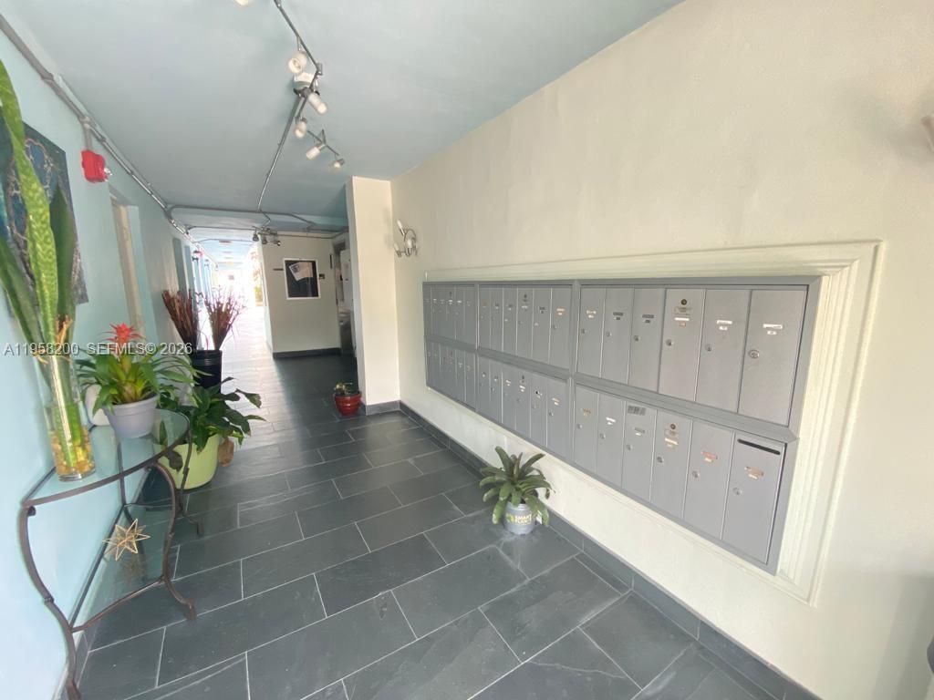 801 MERIDIAN AVE CONDO AP - Residential Lease