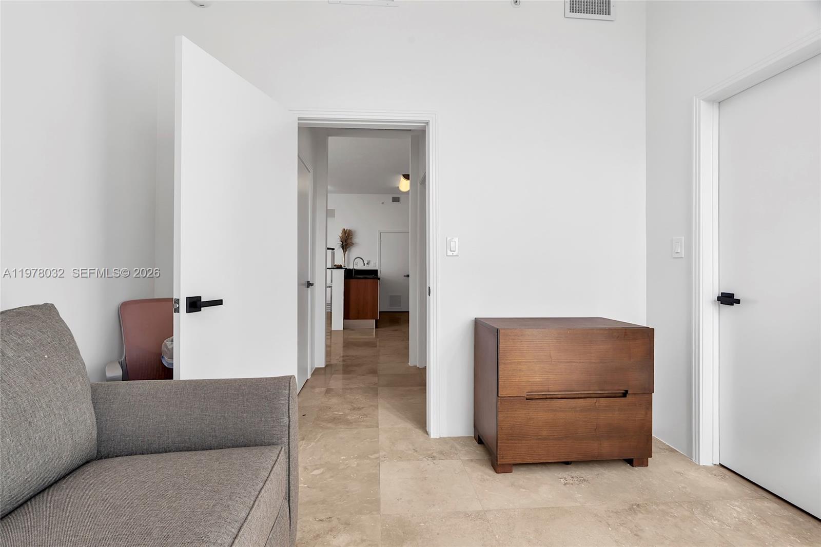 METROPOLIS II AT DADELAND - Residential