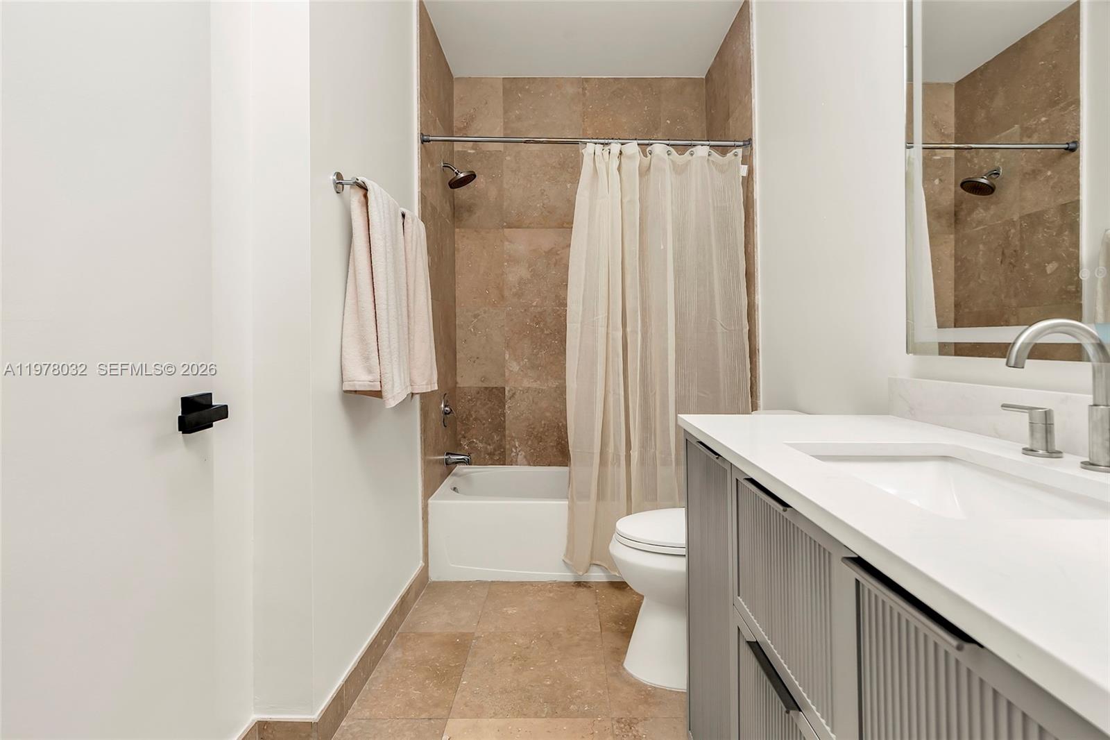 METROPOLIS II AT DADELAND - Residential