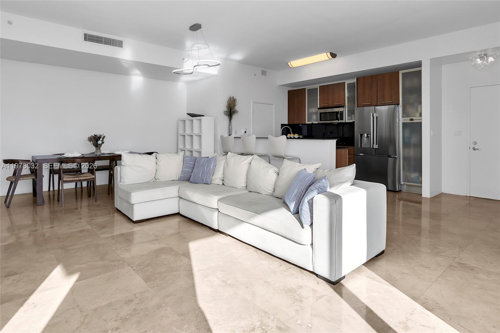 METROPOLIS II AT DADELAND - Residential