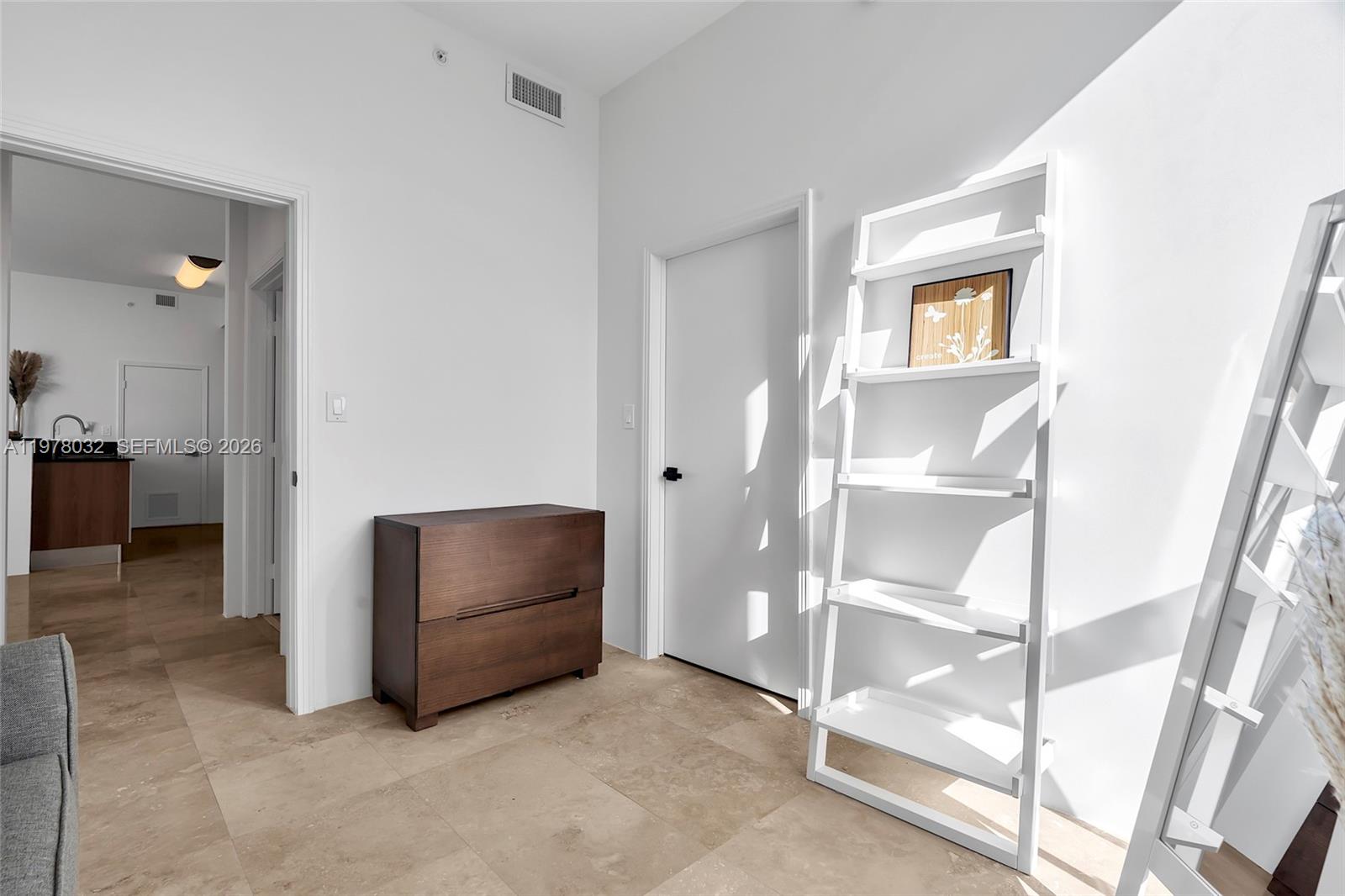 METROPOLIS II AT DADELAND - Residential