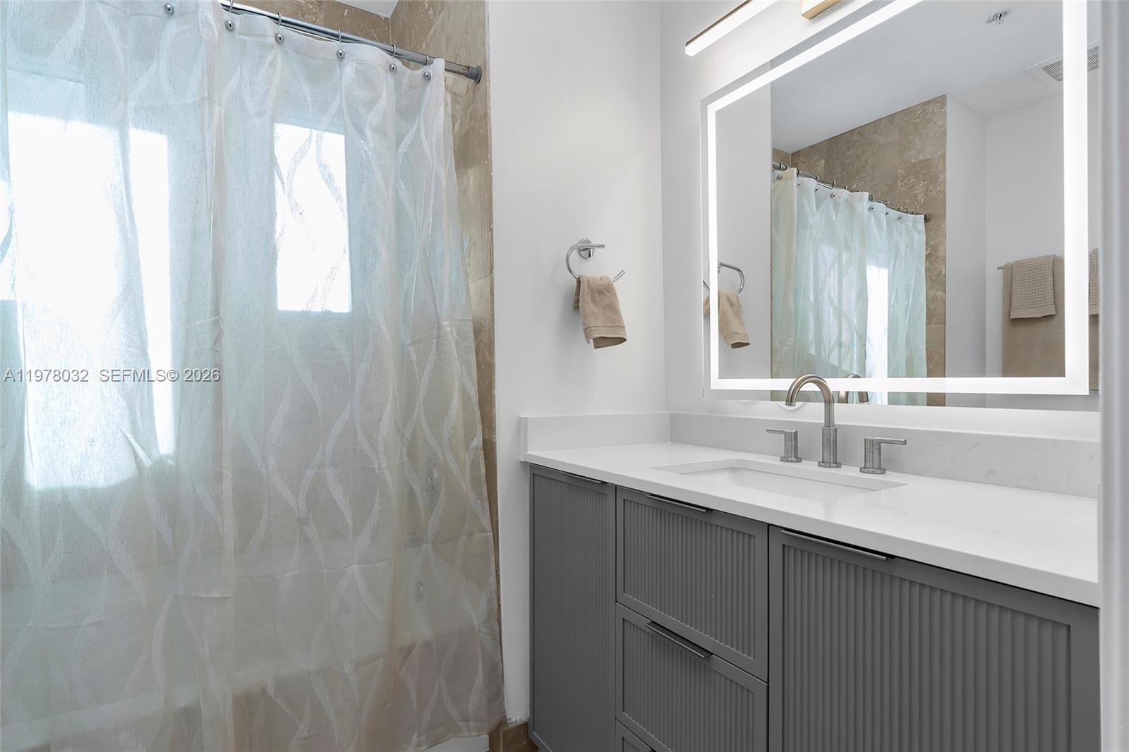 METROPOLIS II AT DADELAND - Residential